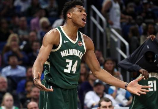 东体：足协要求所有女足国脚踢完全运会后立刻赶往国家队报到