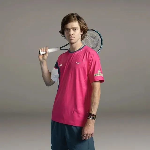 博主谈徐根宝难觅接班人：崇明基地待遇不行，管理方法落伍