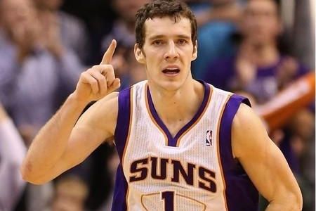 科莫vs萨索洛：尼科-帕斯、阿尔韦托-莫雷诺首发，马蒂奇、贝拉尔迪出战