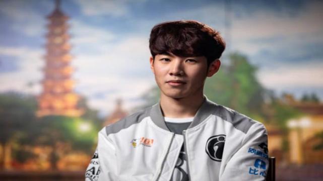 篮球NBA官方公布全明星投票结果