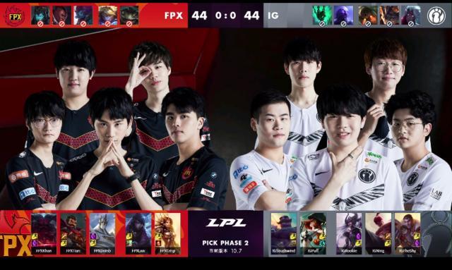 撞引发了球 撞引发了球