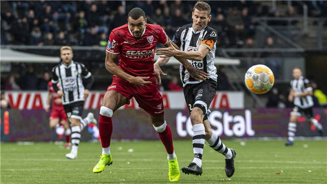 少的球员获 少的球员获